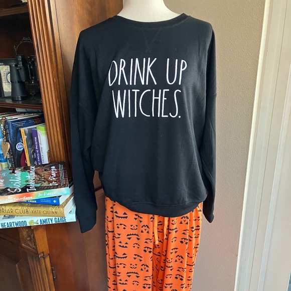 Halloween Pajamas 'Drink Up Witches'  Size XL - Picture 1 of 9